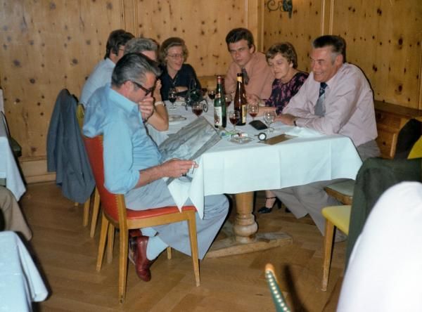 hinten rechts: Jürg Bürkler hinten rechts: Jürg Bürkler